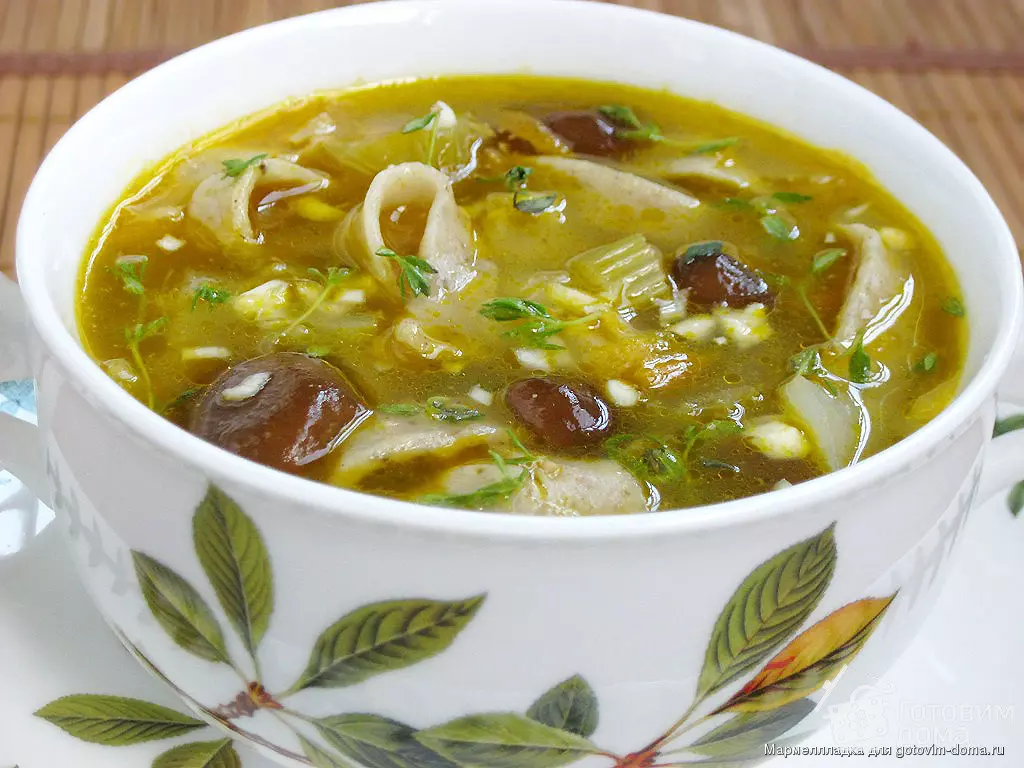 Суп с грибами и вермишелью - как приготовить вкусно и быстро?